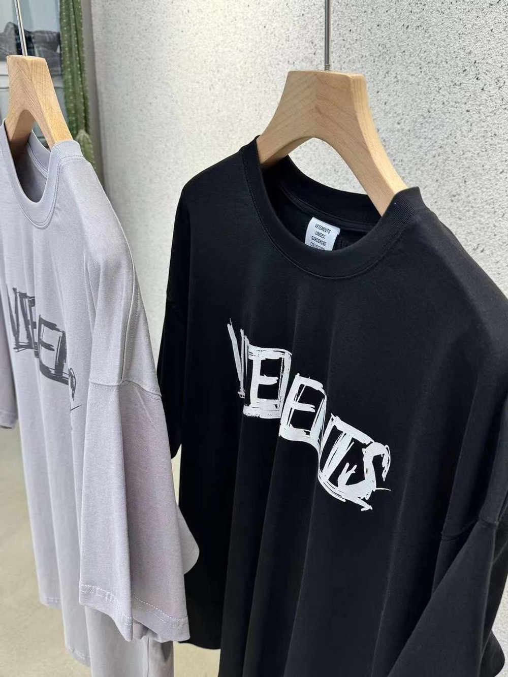 Футболка Vetements