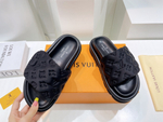 Louis Vuitton Pool Pillow Comfort Mule