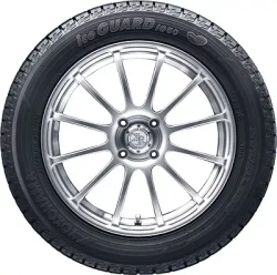 Yokohama Ice Guard IG50+ 245/40 R18 93Q