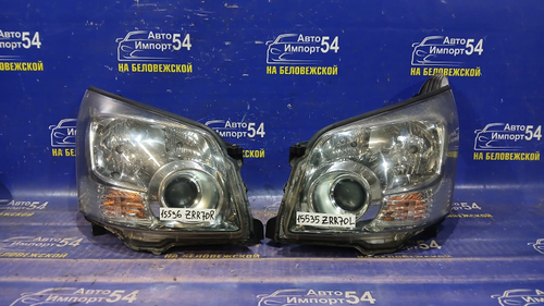 Фара передняя левая TOYOTA NOAH 2007-2010