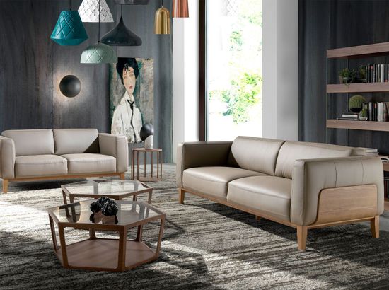 Диван 5353-2P /6028 2-х местный кожаный бежевый с ореховым каркасом