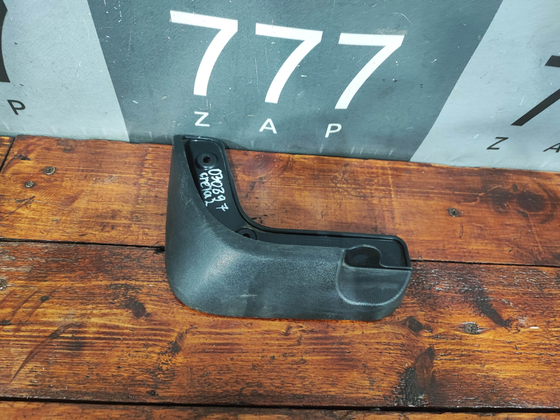 Брызговик задний левый Hyundai Creta 2 (SU2) 21-нв Б/У Оригинал 86841BW000