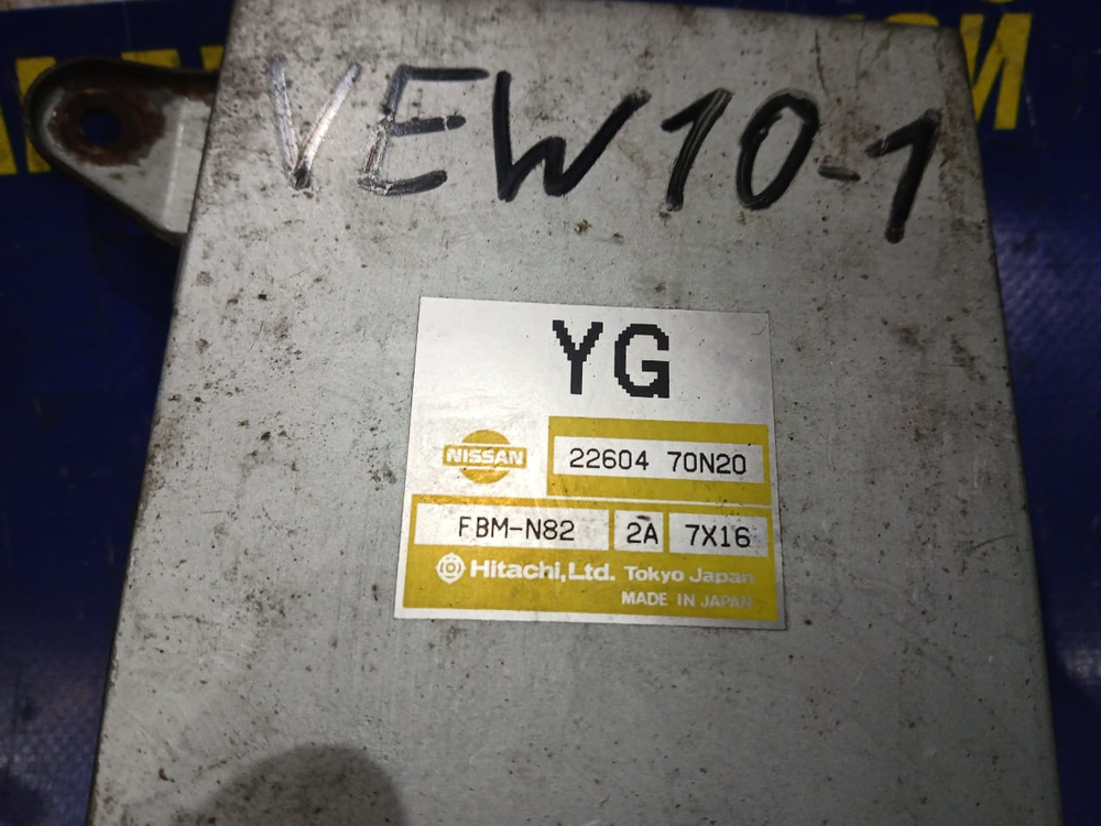 Компьютер двигателя NISSAN AVENIR 1997