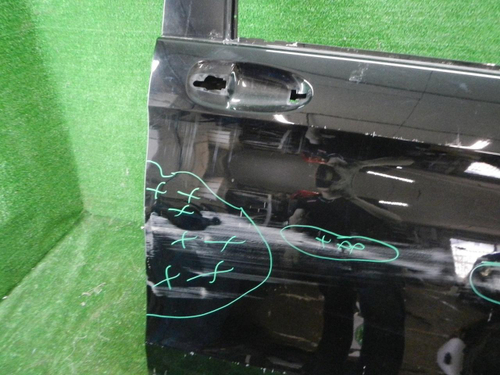 Дверь передняя правая Mercedes V W447 (2014-н.в.)