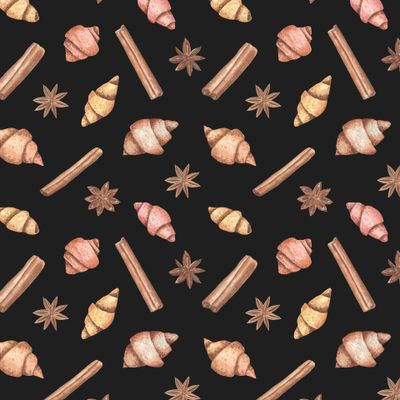 Круассаны и специи на черном