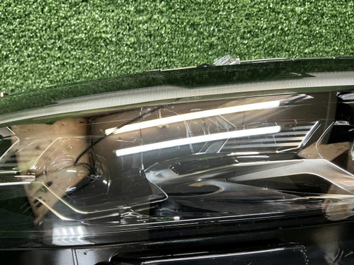 Фара правая Voyah Free (2023-н.в.) LED