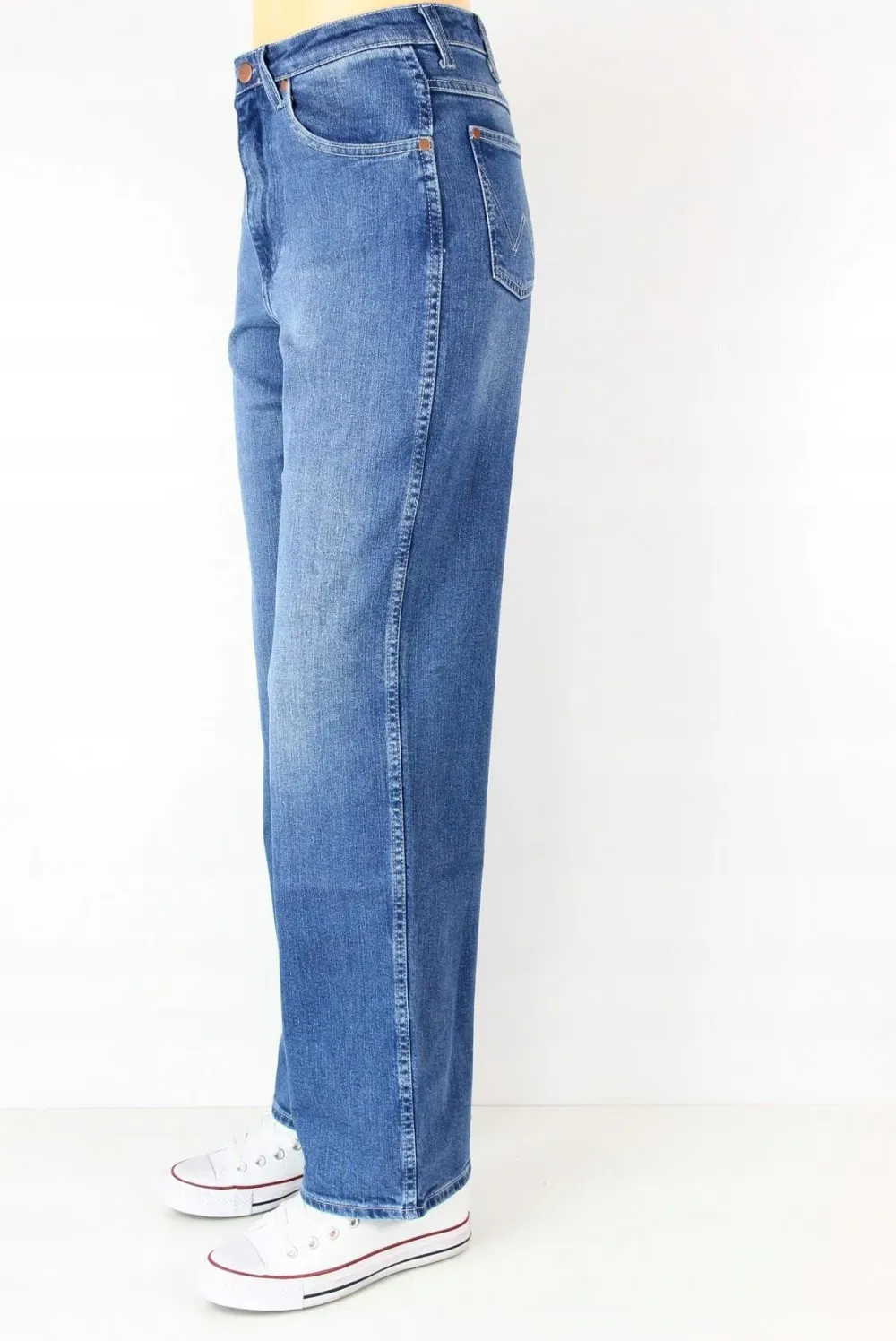 Джинсы MOM RELAXED W26MJH187