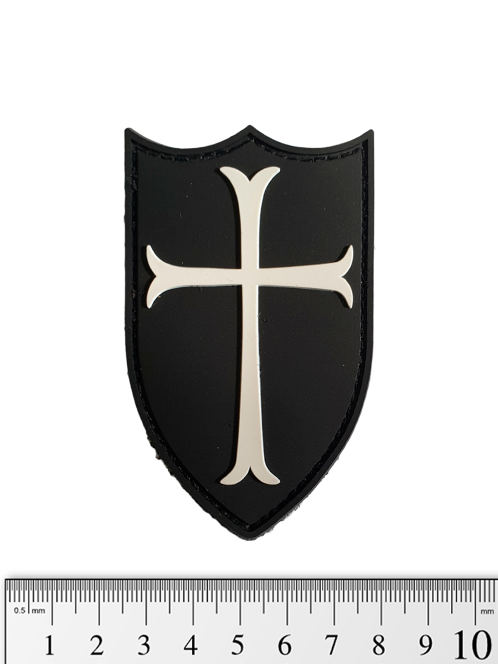 Шеврон Crusader (Крестоносец) PVC. Чёрный с белым крестом