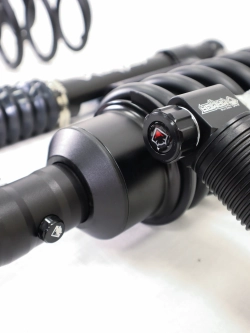 TANK 300 Подвеска MAMBA Nitrogen Comfort version 2.0 (2,5 дюйма, регулируемая)