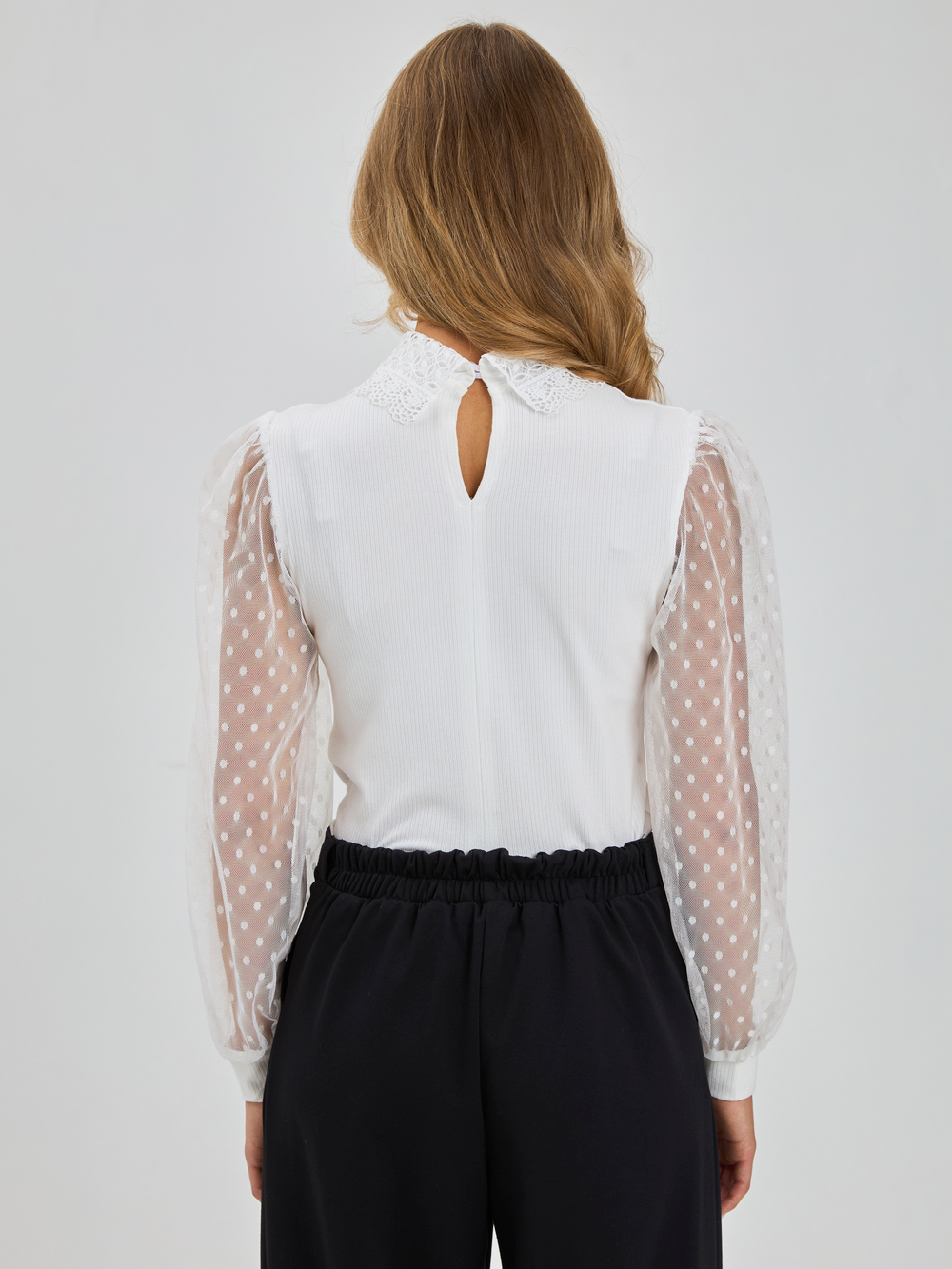 Блузка школьная для девочки с длинным рукавом молочная