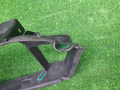 Воздуховод радиатора нижний BMW M5 F90 (2020-2024)