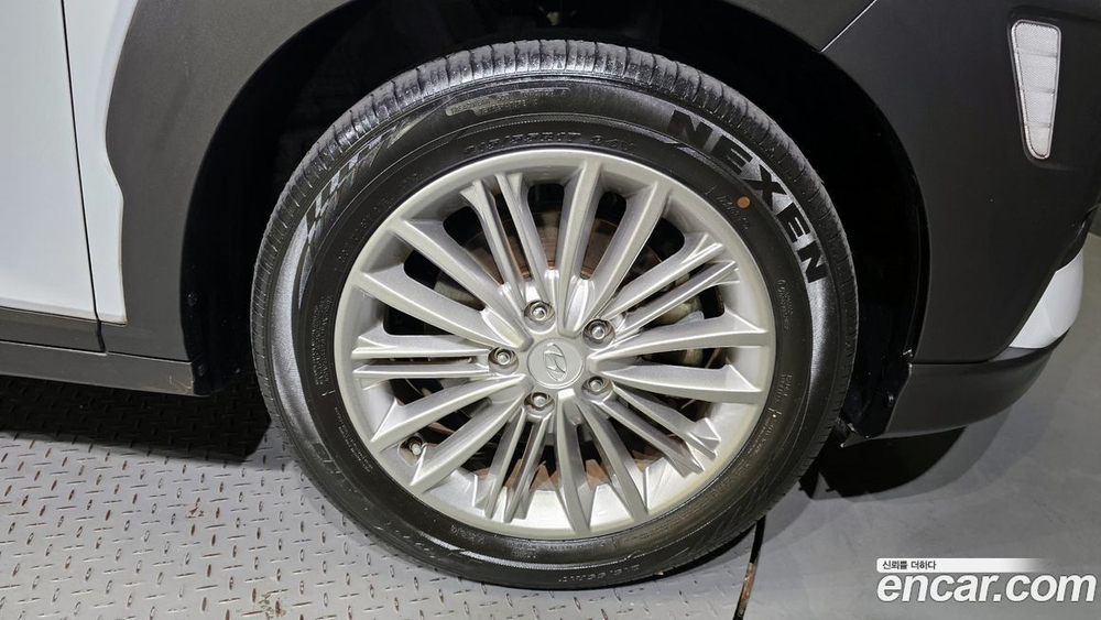 Hyundai KONA 1.6 Turbo 2WD (02.2020)