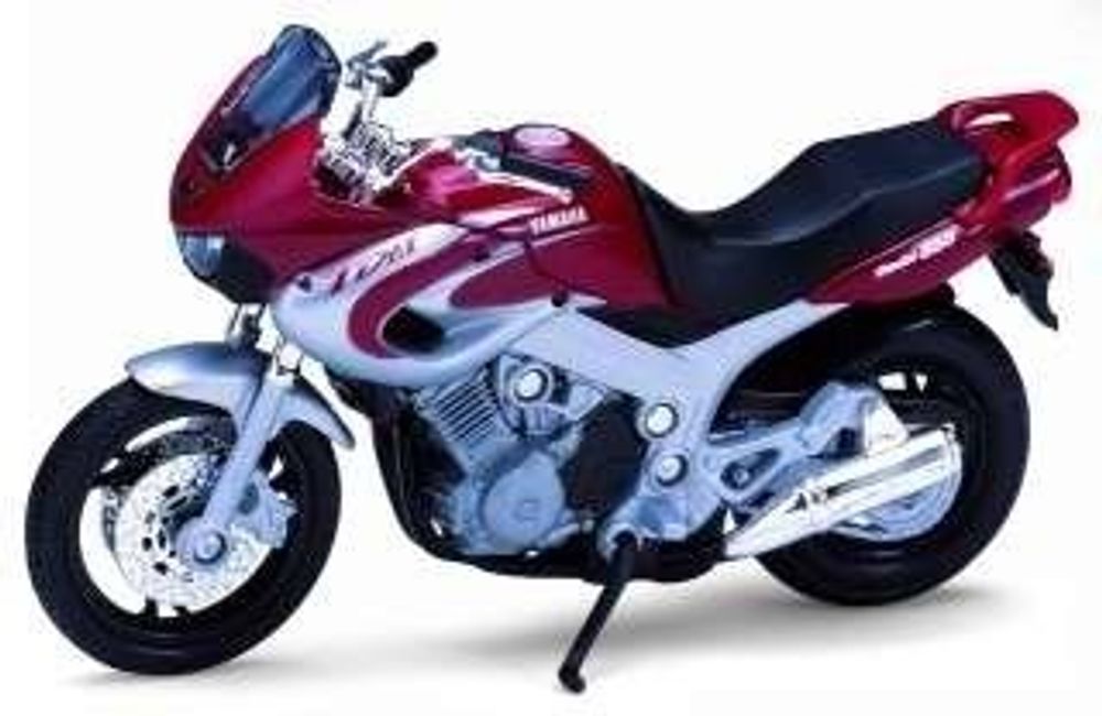 Купить Мотоцикл YAMAHA TDM850 1:18 .