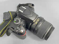 Nikon D3200 kit 18-55mm 16.000 кадров