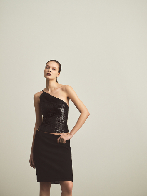 Топ корсетного типа из пайеток ассиметричного кроя