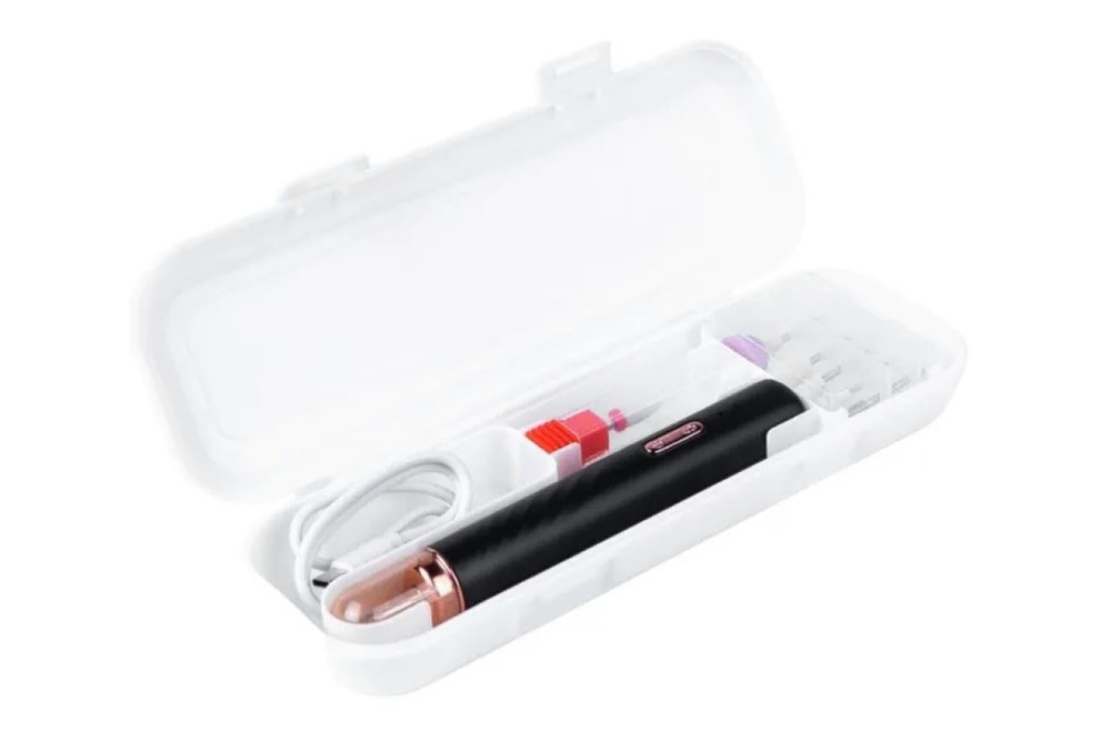 Аппарат портативный для маникюра и педикюра CleverCare в наборе с фрезами, цвет черный