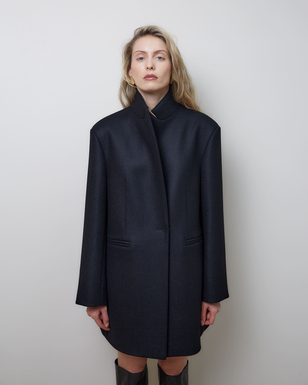 Пальто с асимметричным низом из шерсти Гуччи черный