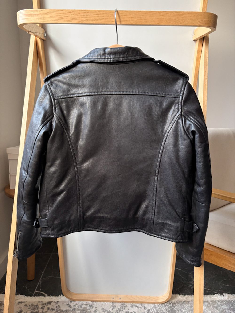 Кожаная куртка-косуха Bonpoint, 128