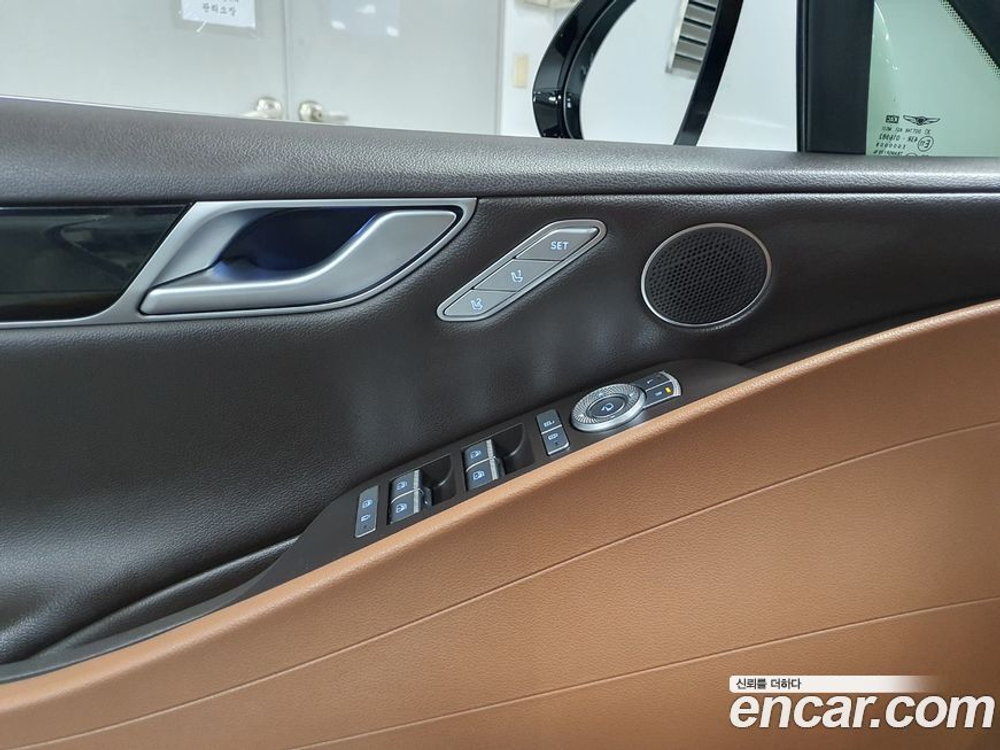 Genesis G80 (RG3) Бензин 2.5 Turbo AWD (01.2021)