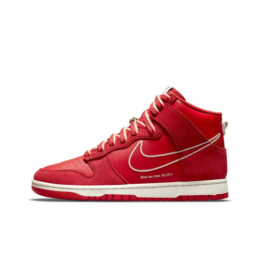 Кроссовки Nike Dunk High First Use Pack - University Red