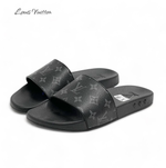 Шлепанцы Louis Vuitton