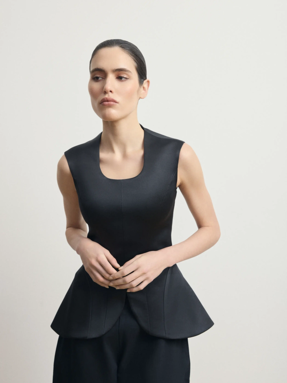 Черный корсетный топ из атласа "Muse Blanc"