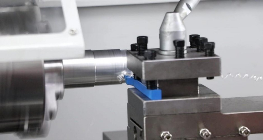 Станок токарный Visprom SPV-210x400-G 39001700