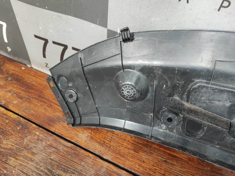 Кожух замка капота Changan UNI-K 20-нв Б/У Оригинал CD569F2709080100