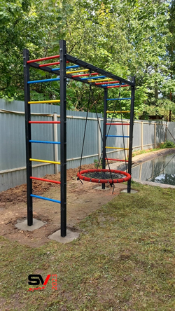 Монтаж уличной шведской стенки Sv Sport Рукоход (4 вертикальных столба)
