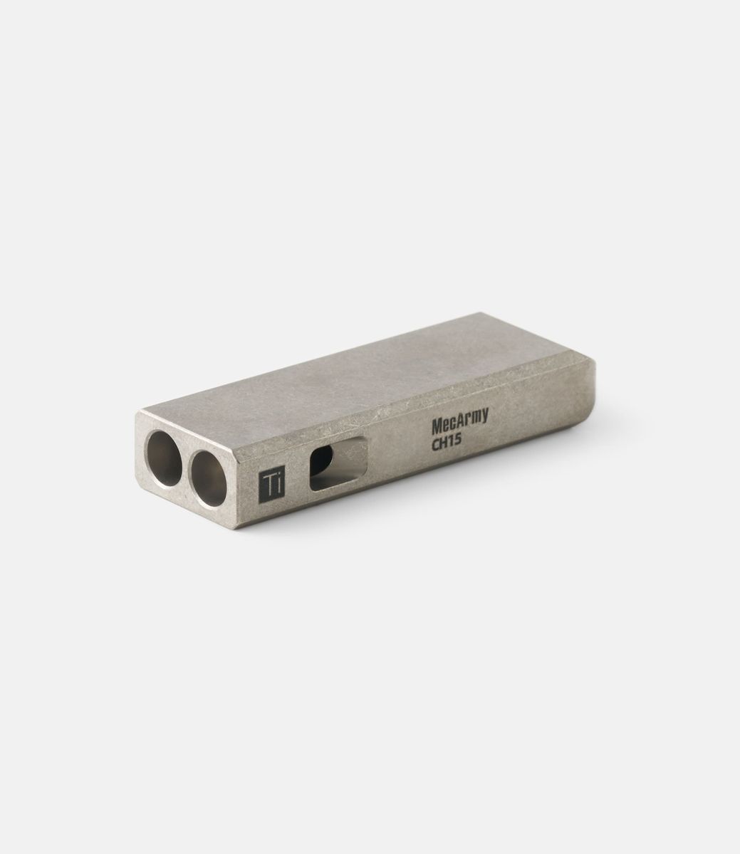 MecArmy CH15 — свисток из титана