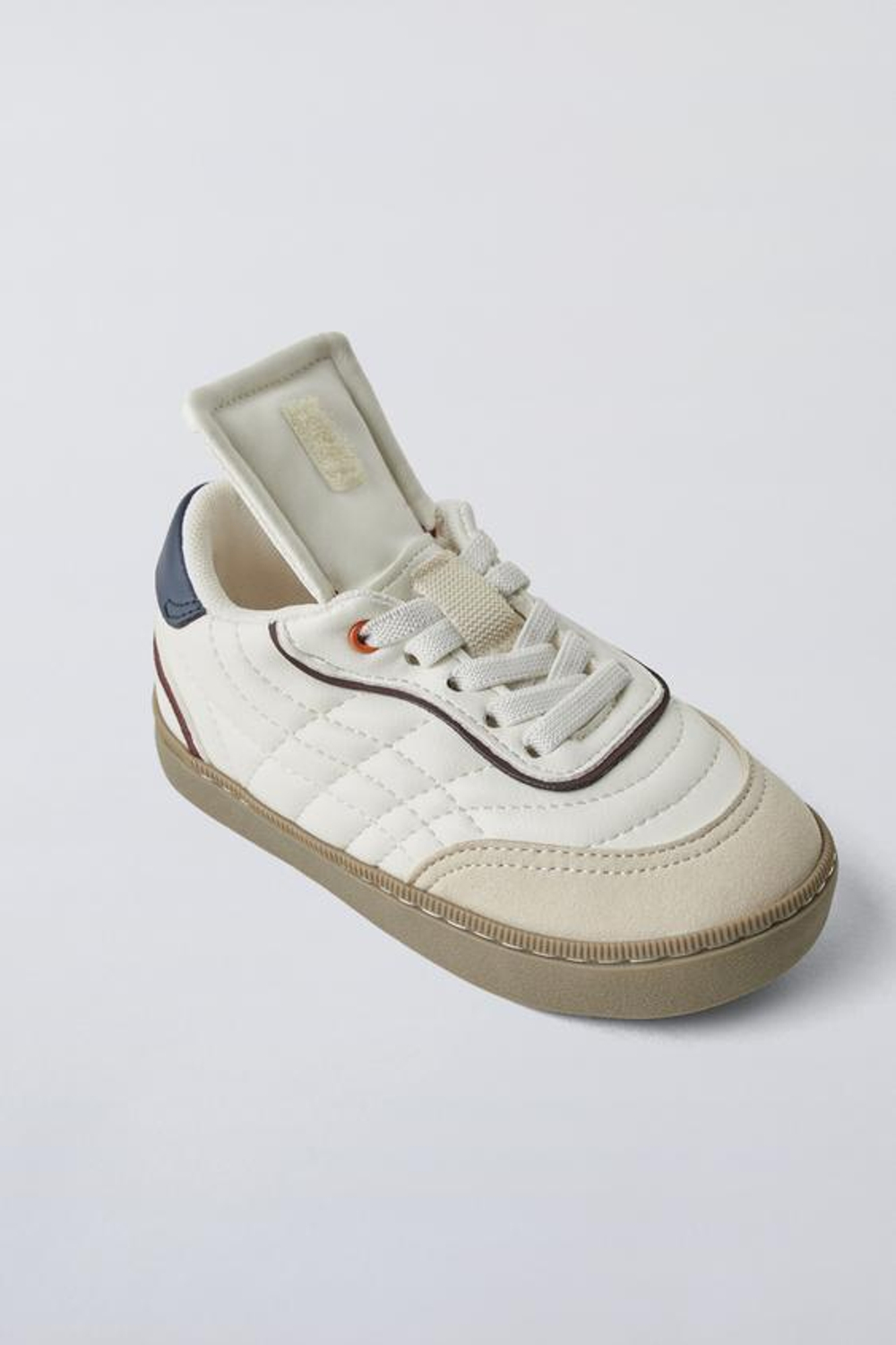 ZARA КРОССОВКИ В СТИЛЕ РЕТРО С ПРИНТОМ PEANUTS™, БЕЛЫЙ