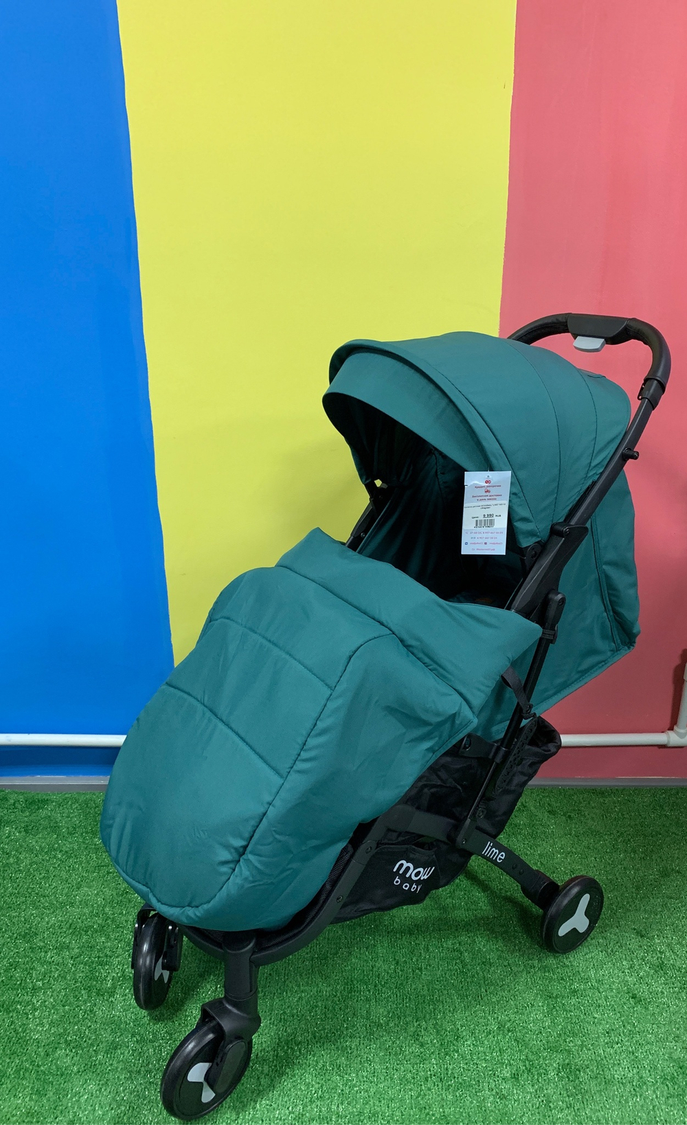 Коляска детская MOWBaby "LIME" MB100 Ultragreen