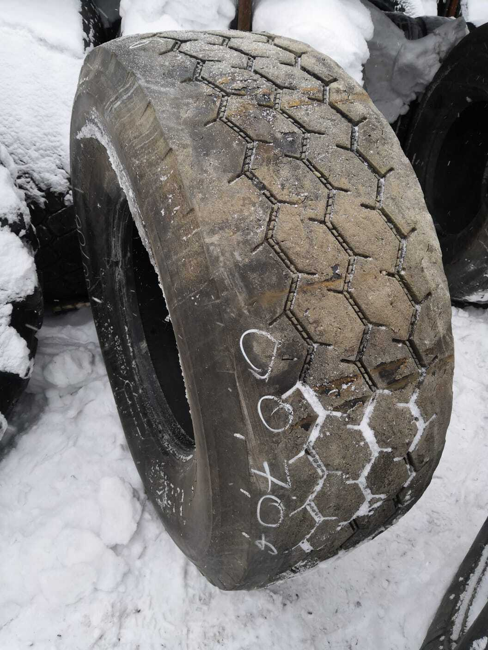 445/65RR22.5 Bridgestone M748 шина б/у