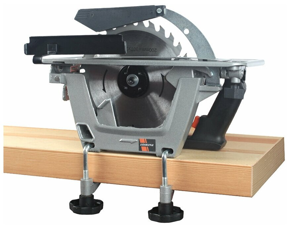 Пила циркулярная PATRIOT CS 195, мощность 1800Вт, пильный диск 200мм (190301607)