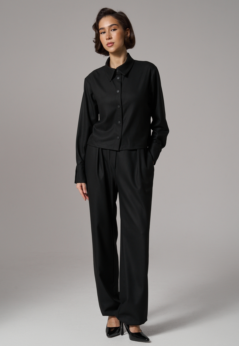 Рубашка-жакет укороченная черная