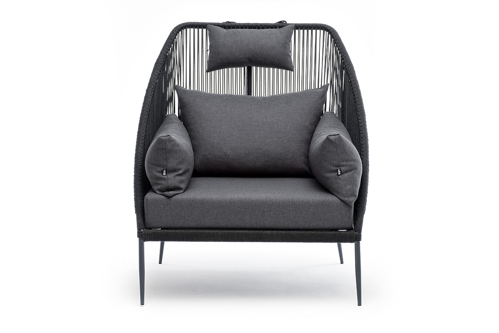 "Мадрид" кресло плетеное из роупа, каркас алюминий темно-серый (RAL7024) муар, роуп темно-серый круглый, ткань темно-серая 027