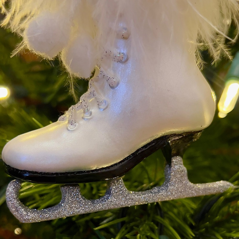 Коньки с опушкой, ёлочное украшение
