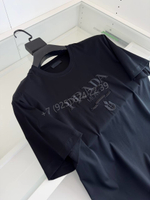 Футболка Prada