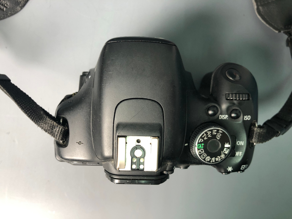 Canon EOS 600D, 95000 кадров пробега