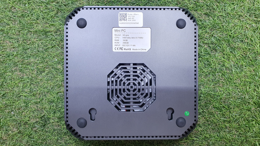 Неттоп Junibox x3pro i3-7/16Gb/256Gb