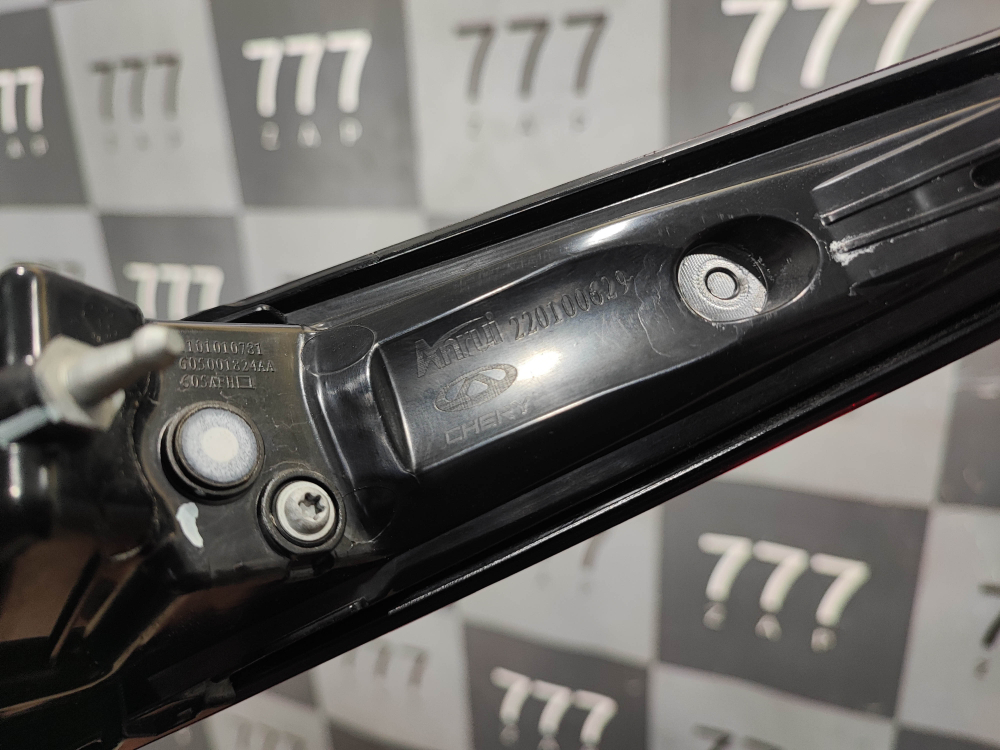 Фонарь задний левый Omoda C5 22-нв Б/У Оригинал 605000722AA