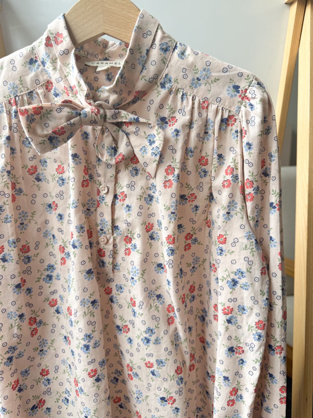 Хлопковая блузка Caramel, 140