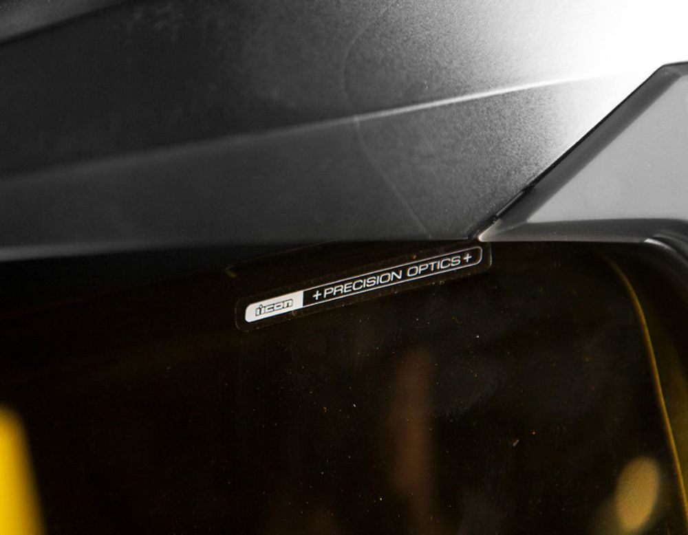 Icon Variant Ghost Carbon