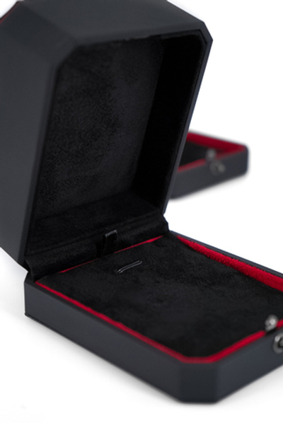 Футляр с оклейкой, серия "КАРМЕН", 80х100х45 мм