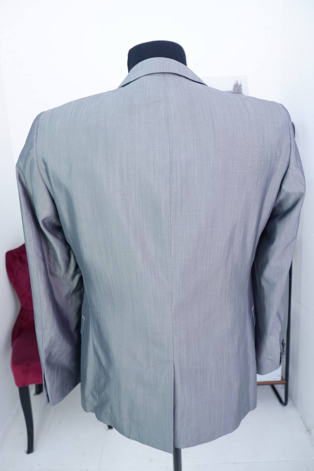 Пиджак Strellson премиального уровня 50-52 размер, с дефектом