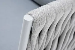 "Монако" кресло плетеное из роупа, каркас алюминий светло-серый (RAL7035) шагрень, роуп светло-серый 40 мм, ткань светло-серая