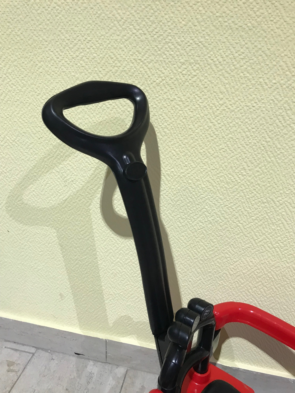 Толокар CV11 (Красный)