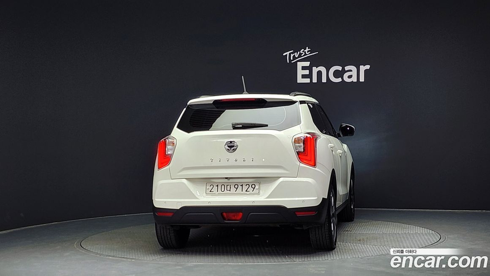 KG Mobility (Ssangyong) Very New Tivoli Бензин 1.5 2WD (07.2020)