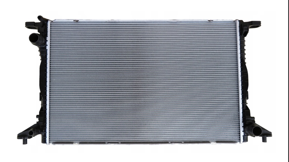 Радиатор охлаждения Audi A4 B9