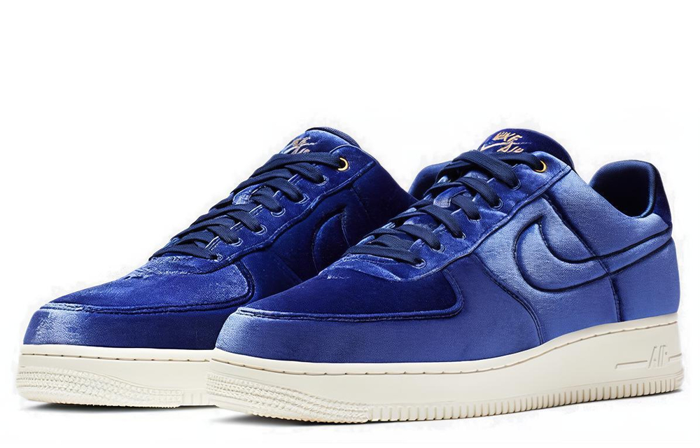 Кроссовки Nike Air Force 1 07 Premium